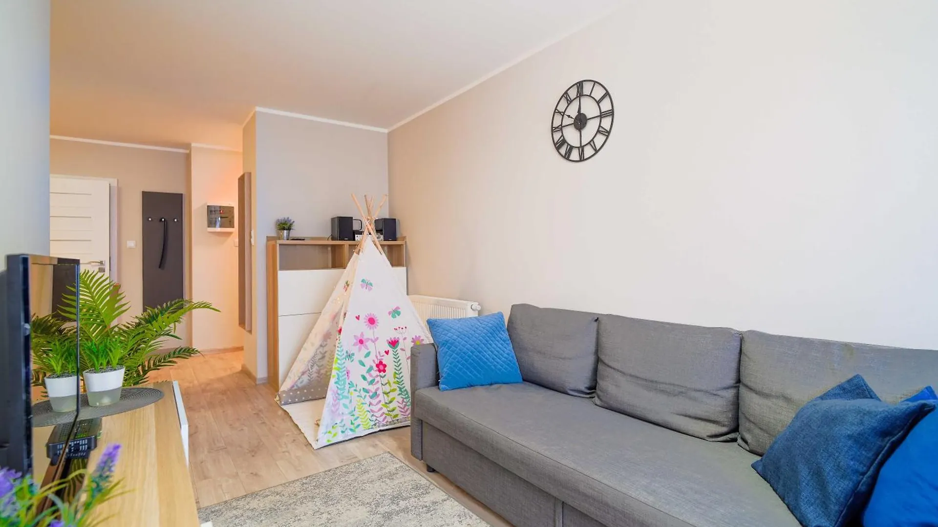 Lulu Apartments - Astrid - Apartament Dwupokojowy Blisko Morza - Resort Kolobrzeg Parking I Basen Z Sauna W Cenie Poland
