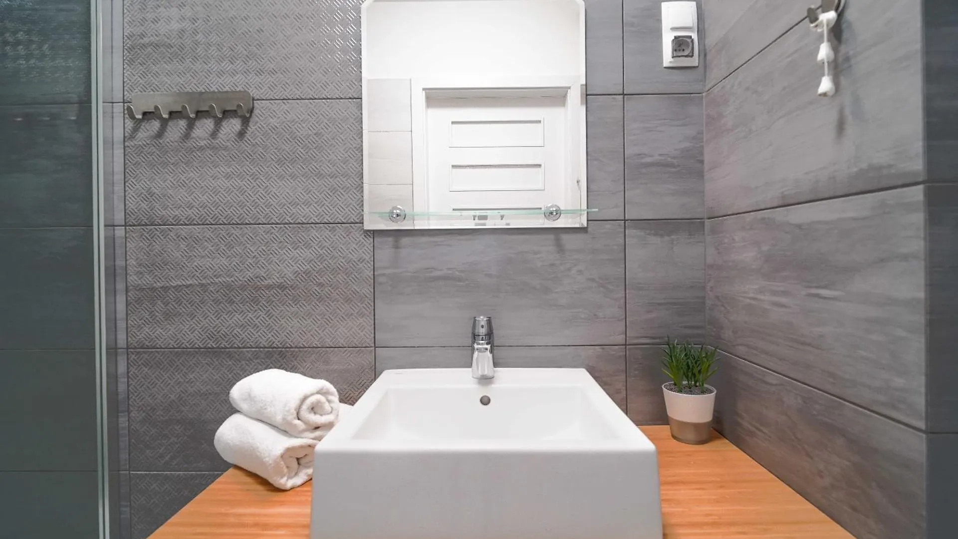 Lulu Apartments - Astrid - Apartament Dwupokojowy Blisko Morza - Resort Kolobrzeg Parking I Basen Z Sauna W Cenie